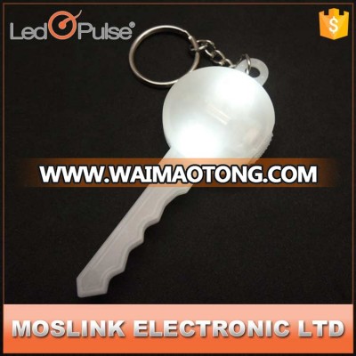 LED Pulse wholesale easy found key shape ABS material motion activated blink flashing mini led keychain